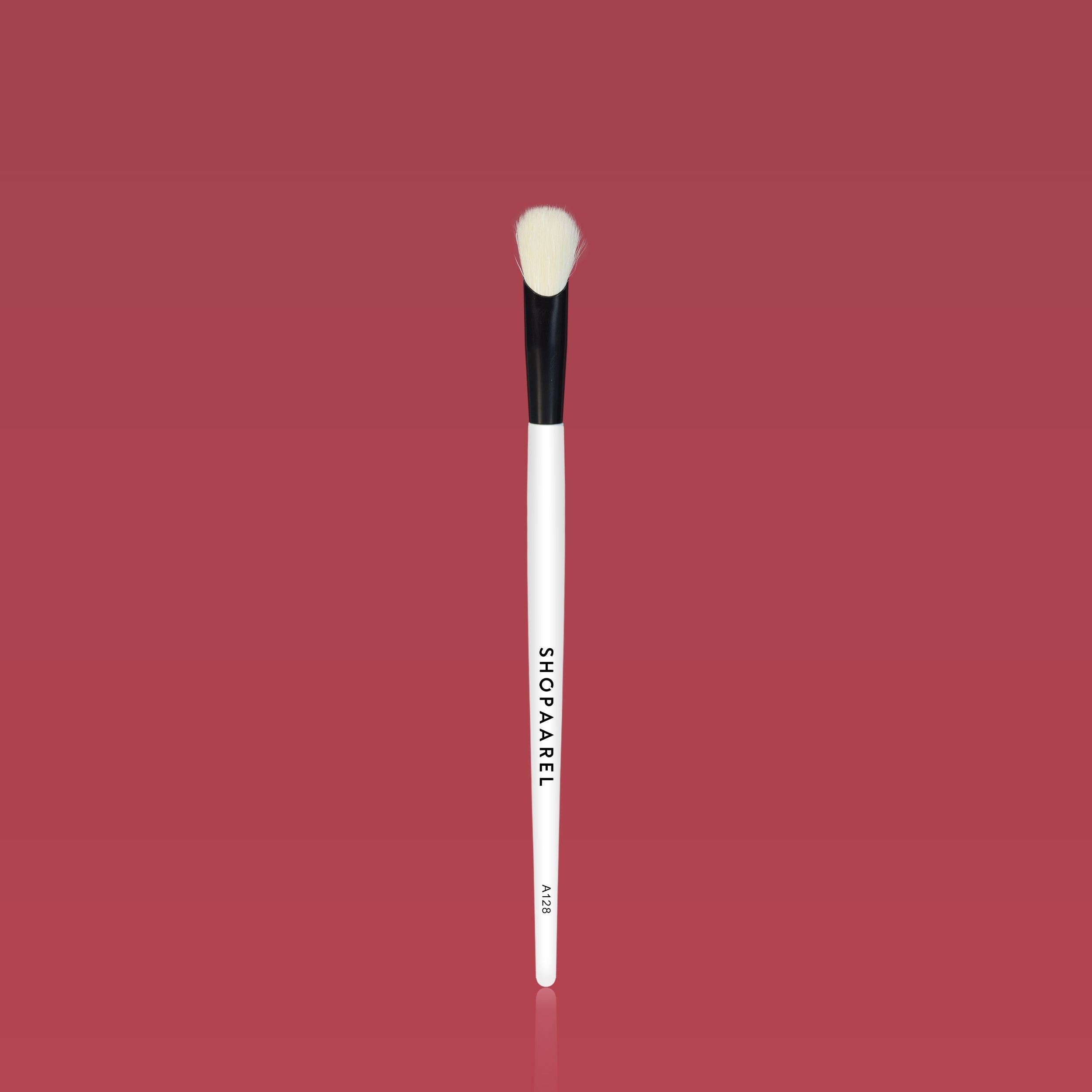 A128 Large Thumb-shaped Eyeshadow Brush